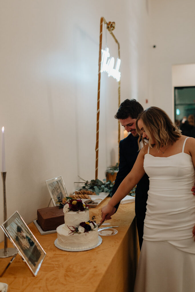 Austin wedding table setting with linen rentals